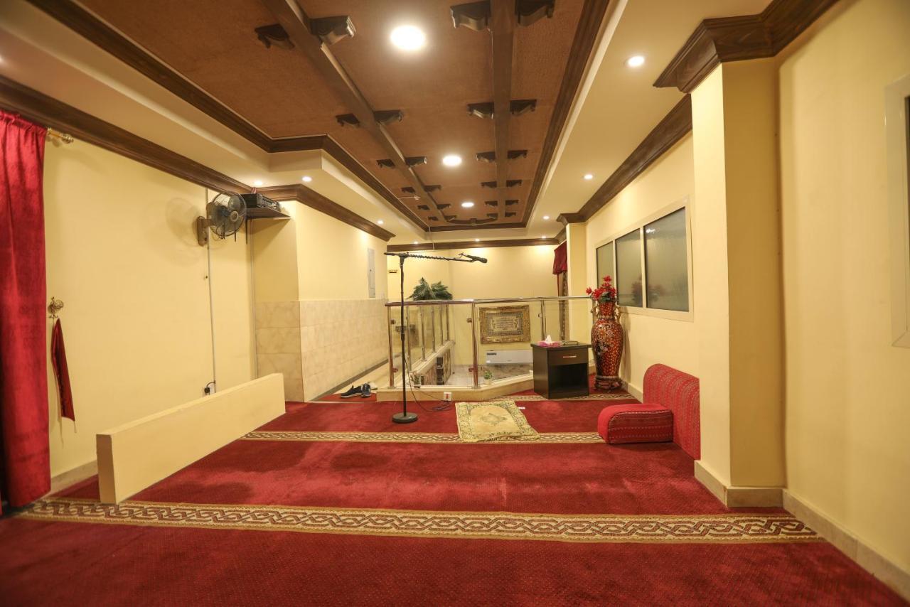 Al Eairy Apartments- Dammam 8 Esterno foto